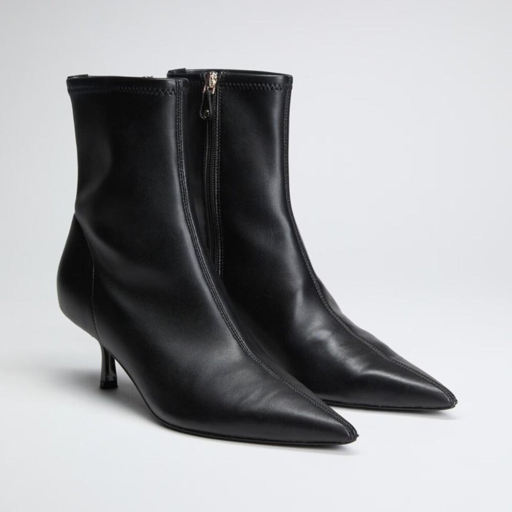 SOLD - GUESS Black Pointed Toe Stiletto Heel Vegan Leather Booties, 8.5